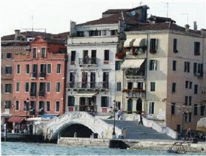 La Rosa Dei Venti Bed & Breakfast Venesia Bagian luar foto